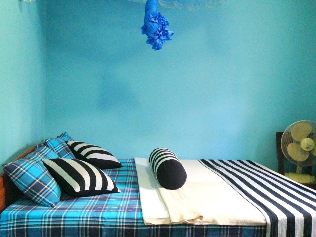 Eeshani Guest Inn Ела Екстериор снимка